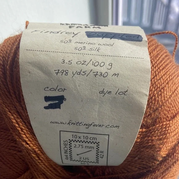 JUNIPER MOON FARM Findley Yarn - Rich Brown 50% merino 50% silk - Picture 4 of 8